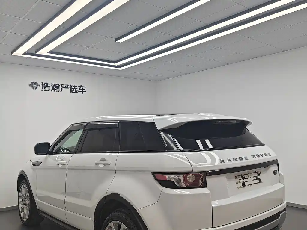 Land Rover Evoque (Import) — миниатюра 4