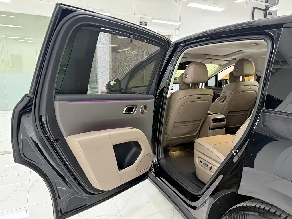 Li Auto Li i8 — миниатюра 13