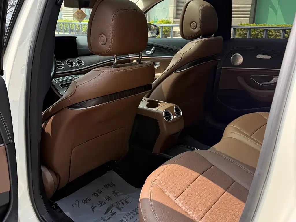 Mercedes-Benz E-Class E 2020 E 260 L Sport