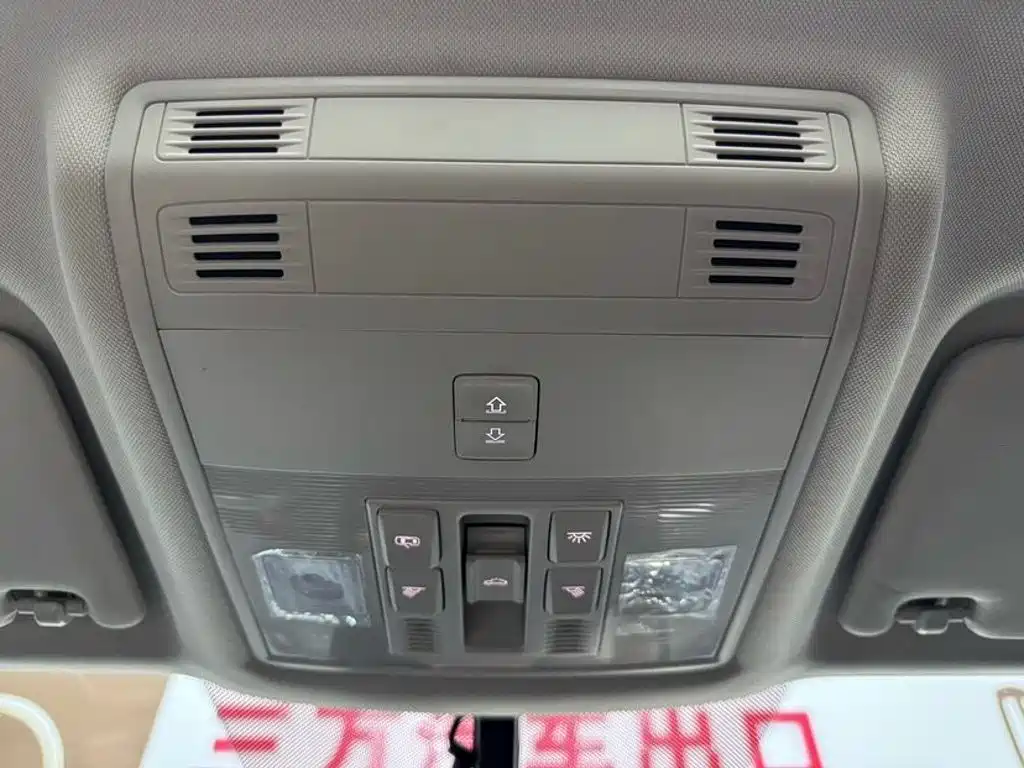 Volkswagen Tharu — миниатюра 15