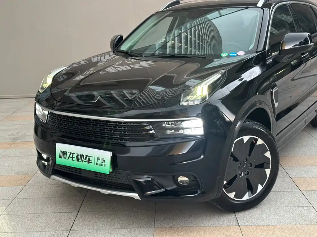 Lynk & Co 01 EM-P 2018 1.5T PHEV V