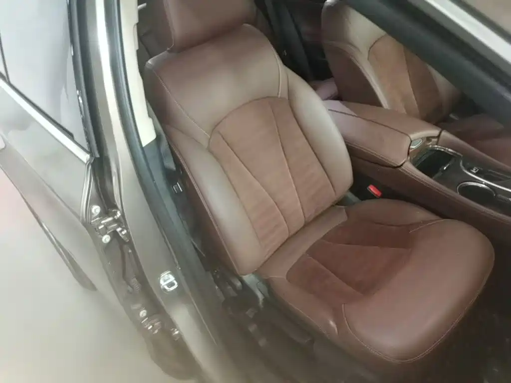 Buick Envision Plus — миниатюра 25