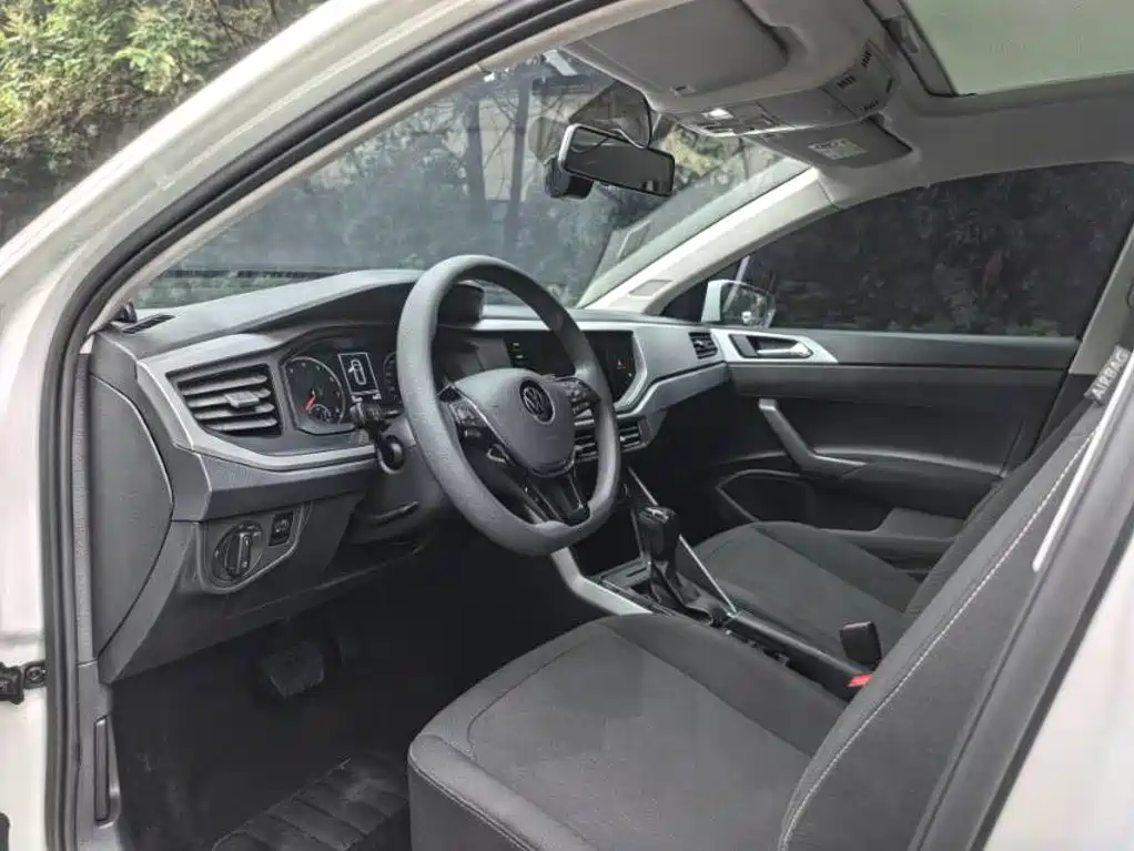Volkswagen Polo — миниатюра 7