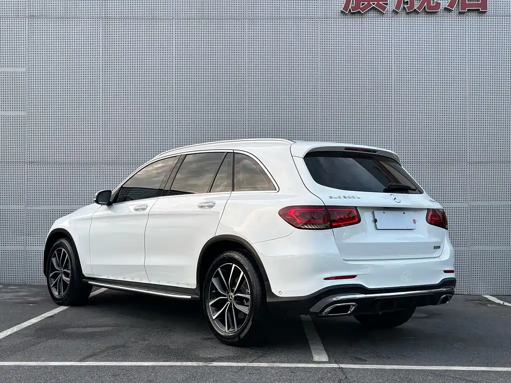 Mercedes-Benz GLC — миниатюра 37