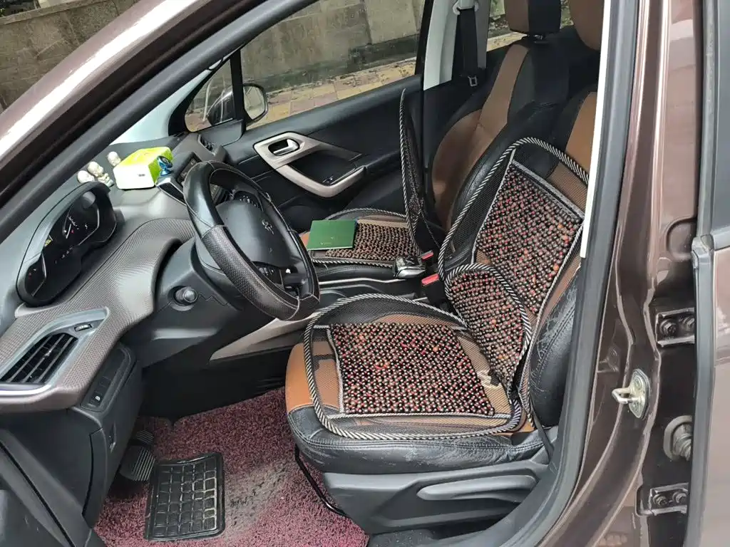 Peugeot 2008 — миниатюра 11