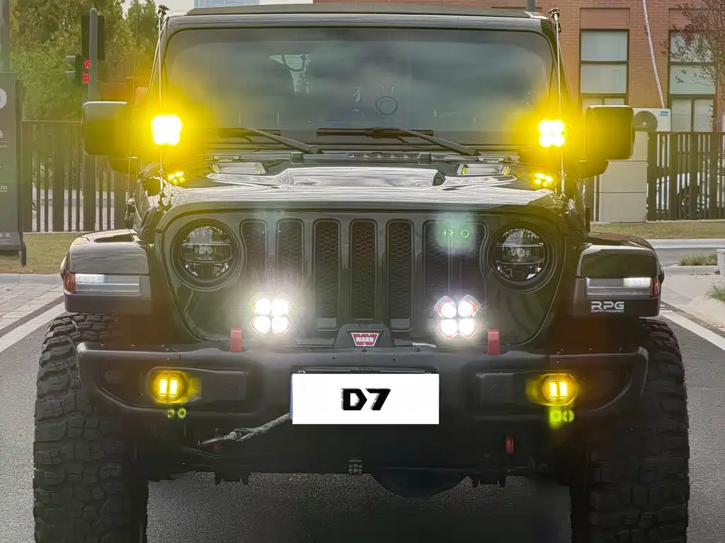 Jeep Wrangler — миниатюра 2