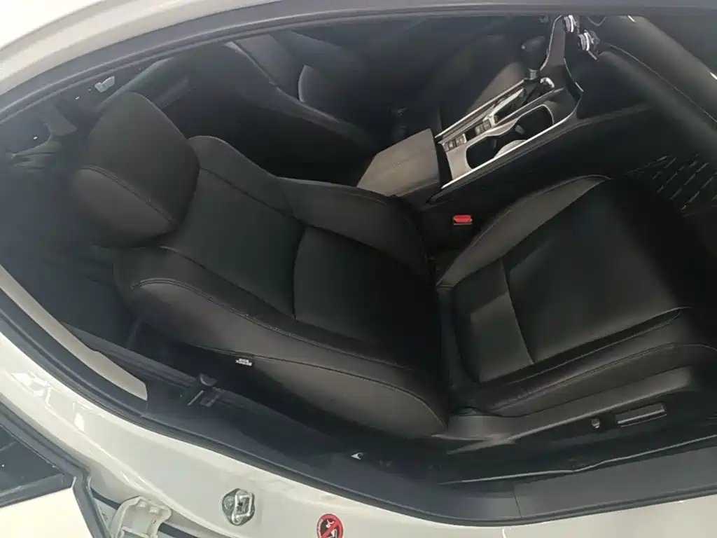 Honda Accord — миниатюра 25
