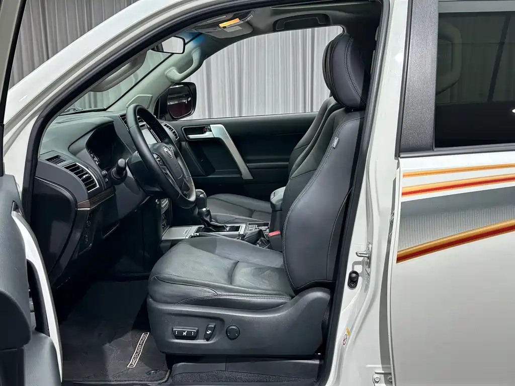 Toyota Prado — миниатюра 9