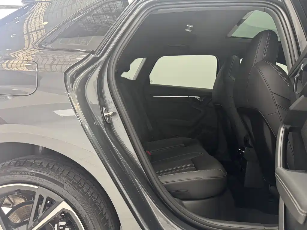 Audi A3 — миниатюра 10