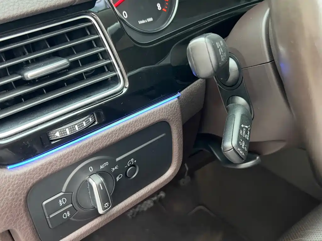 Volkswagen Touareg — миниатюра 7