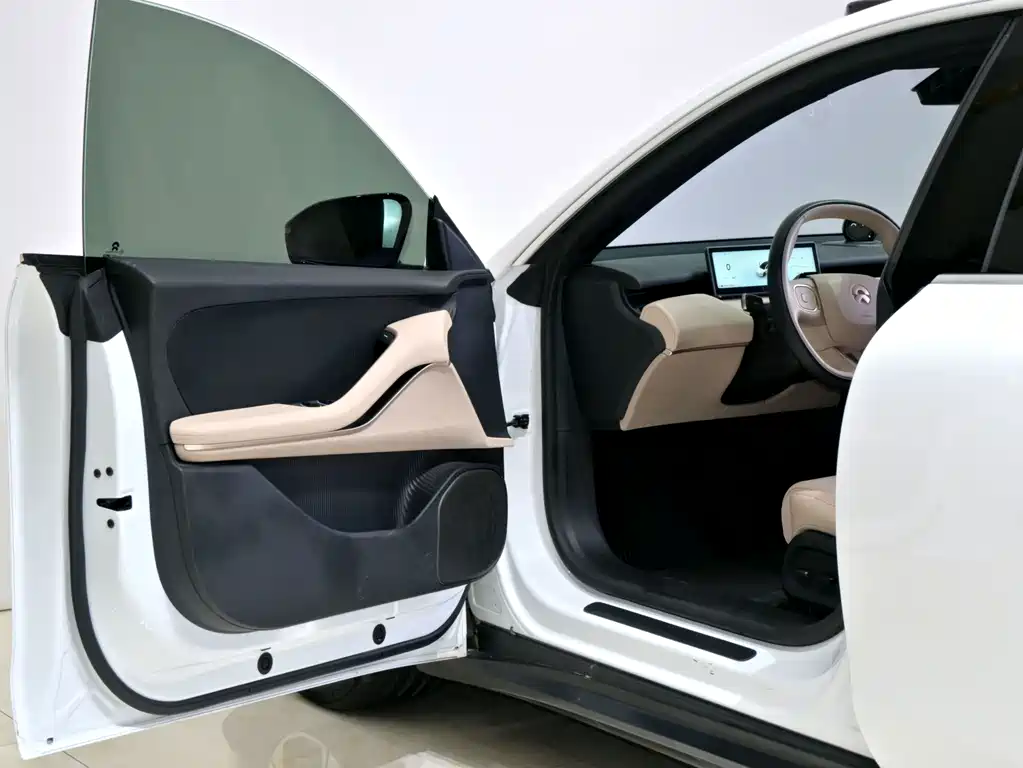 NIO ET5T — миниатюра 8