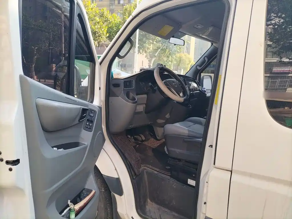 Foton Tuyano — миниатюра 12