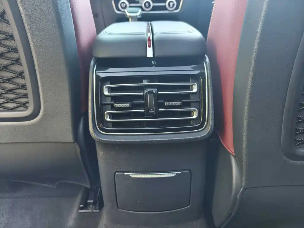 Hongqi Hongqi HS5 — миниатюра 9