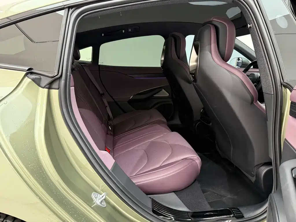 XIAOMI CAR XIAOMI SU7