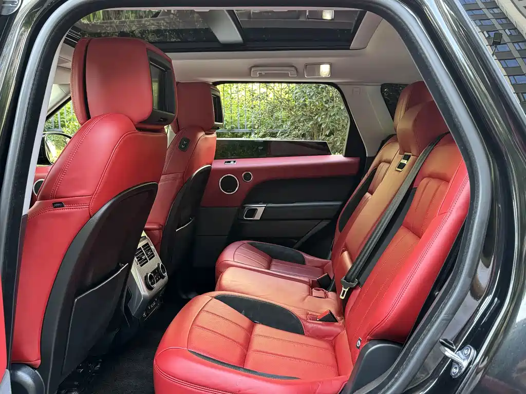 Land Rover Sport — миниатюра 8