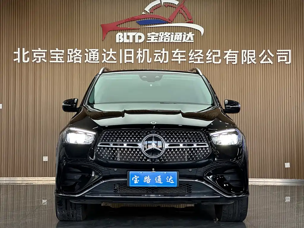 Mercedes-Benz GLE (Import) — миниатюра 2
