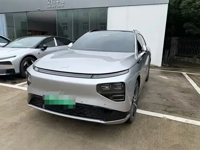 2024 Xpeng G9