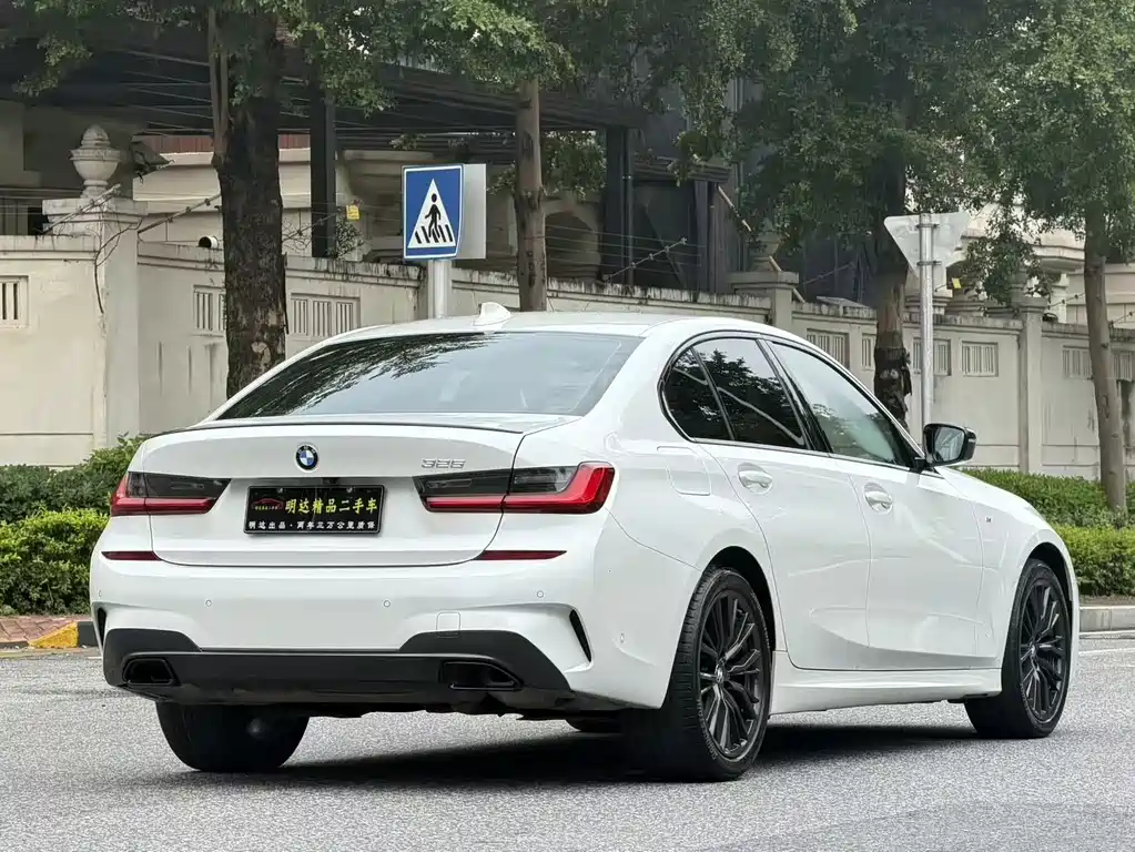 BMW 3 Series 3 2021 325i M Sport