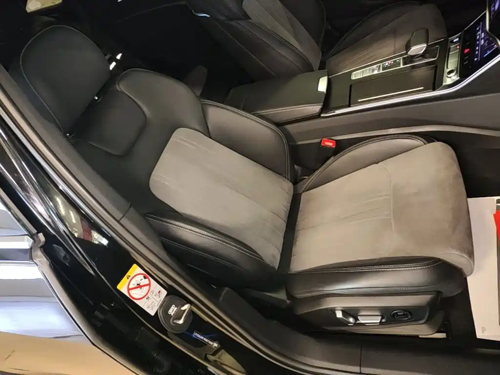 Audi A6L — миниатюра 25