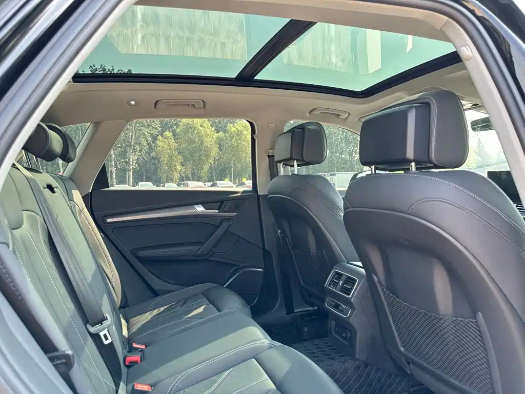 Audi Q5L — миниатюра 21