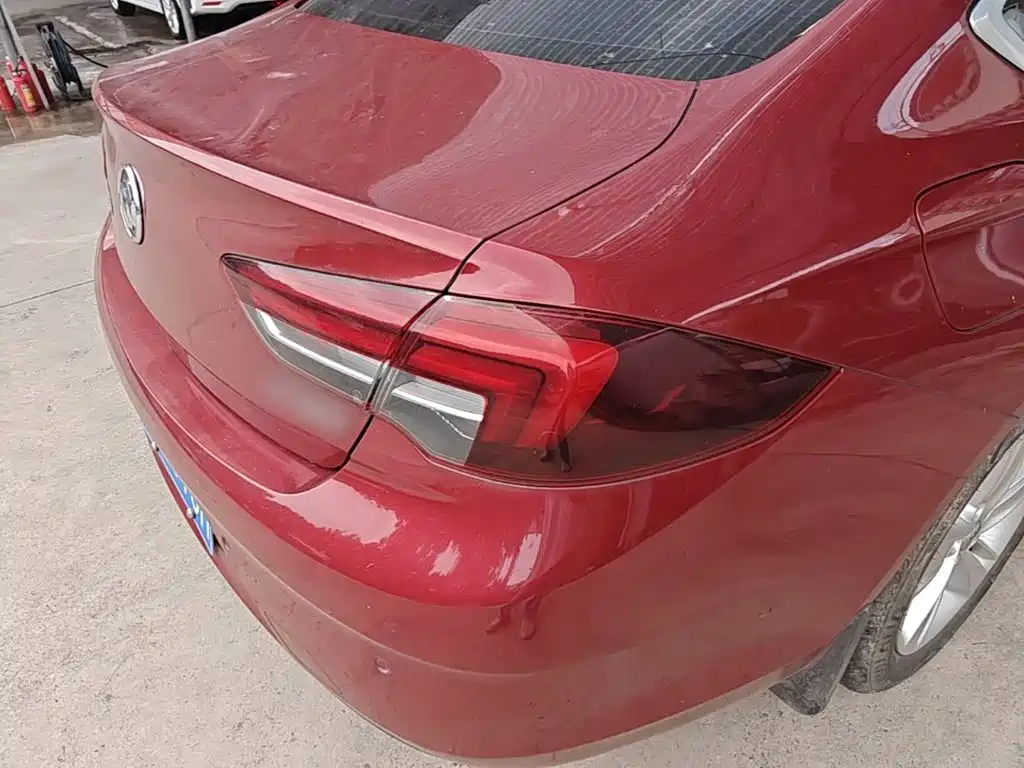 Buick Regal — миниатюра 8
