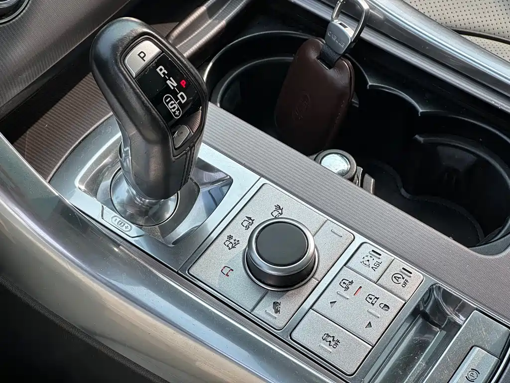 Land Rover Sport — миниатюра 15