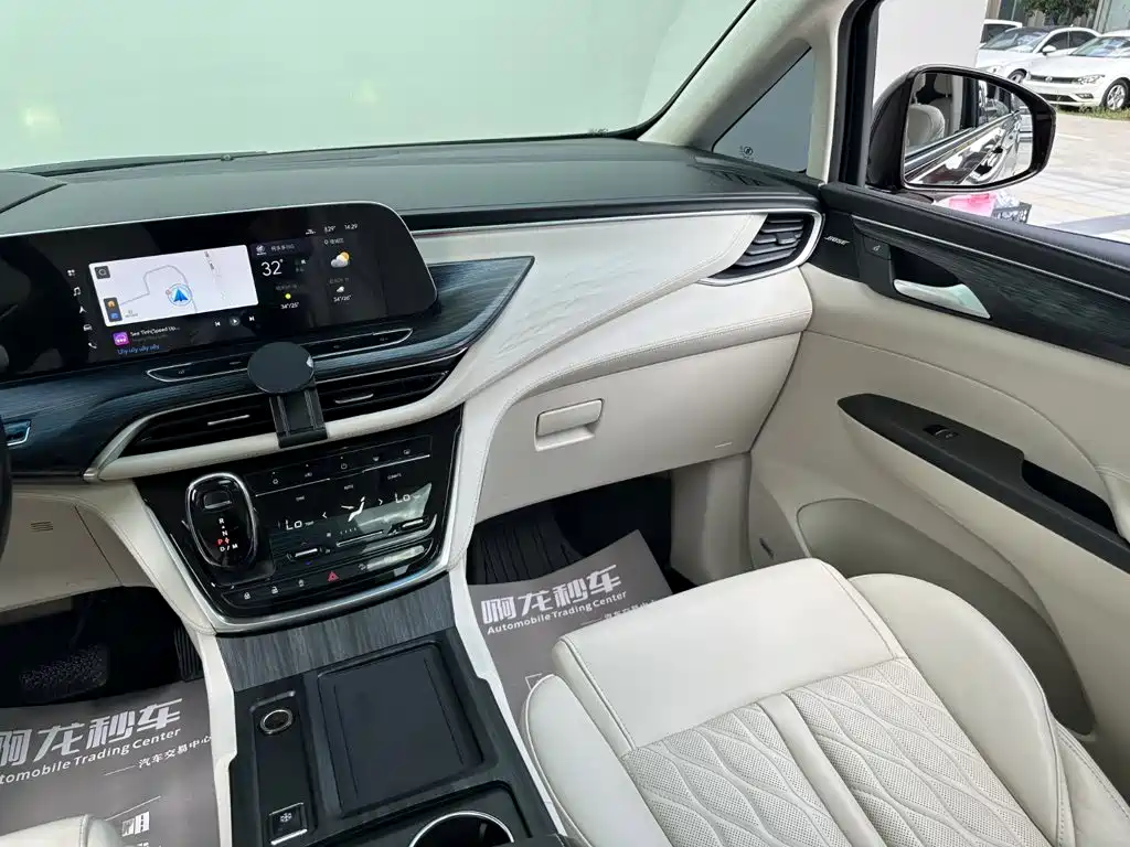 Buick GL8 2021 Avenir мест