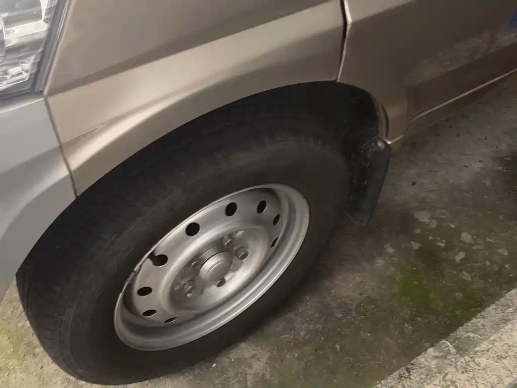 Wuling Rongguang 2021 1.5L L3C