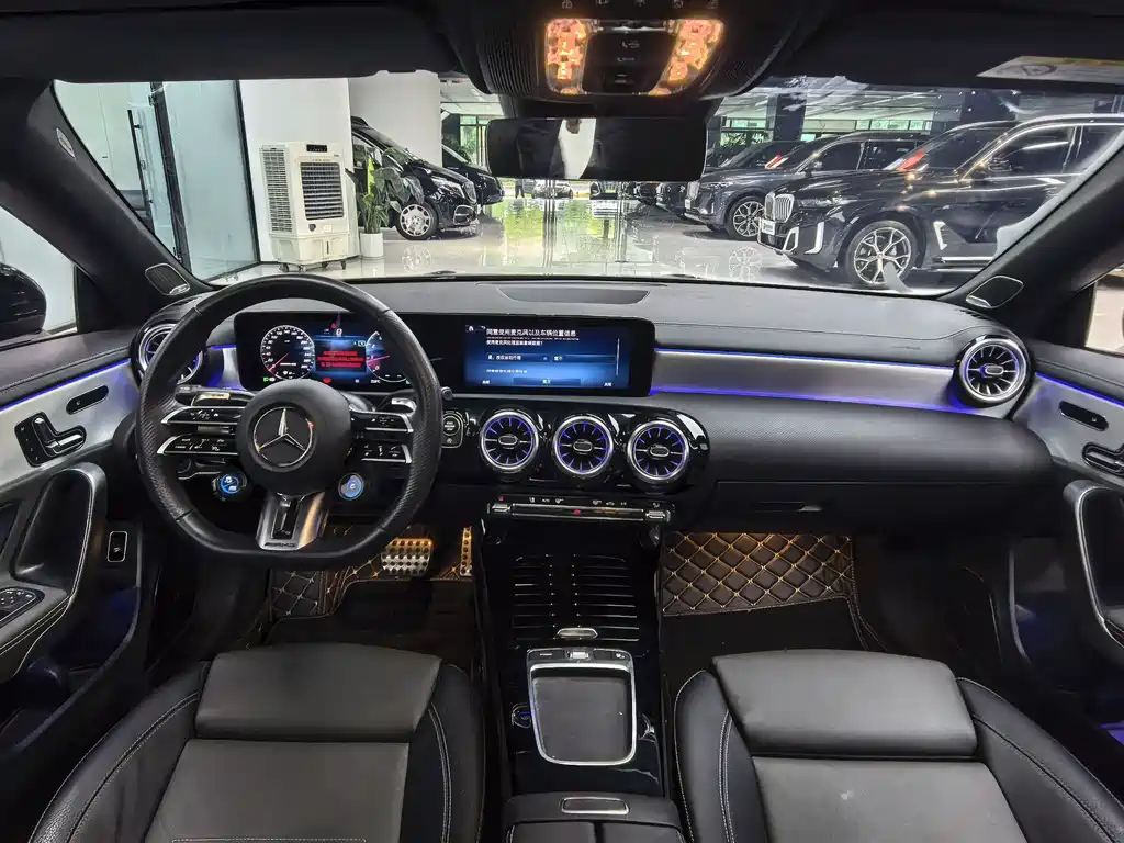Mercedes-Benz CLA AMG — миниатюра 4