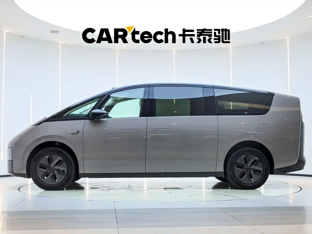 Li Auto Li MEGA — миниатюра 16