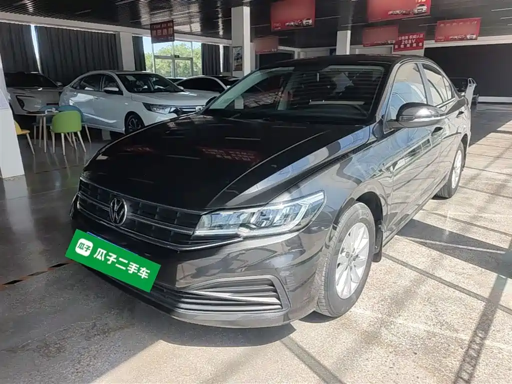 Купить Volkswagen Bora