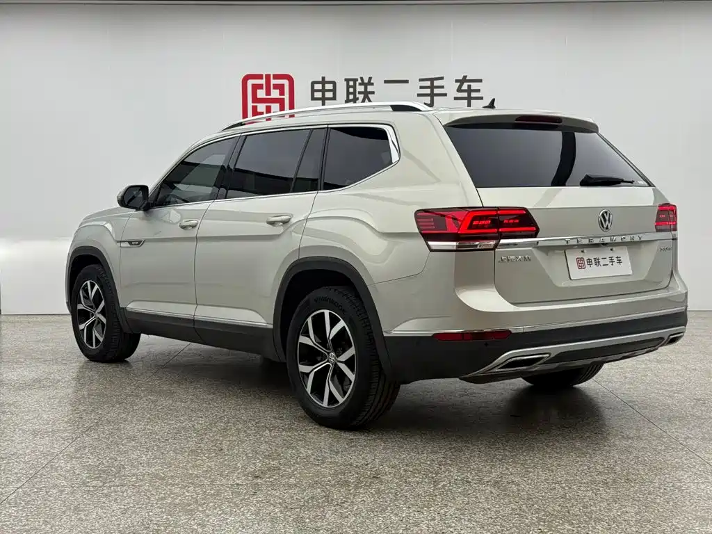 Volkswagen Teramont — миниатюра 5