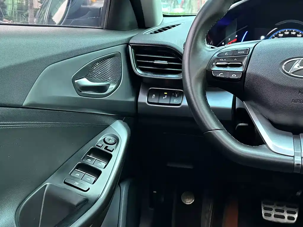 Hyundai Fista — миниатюра 14