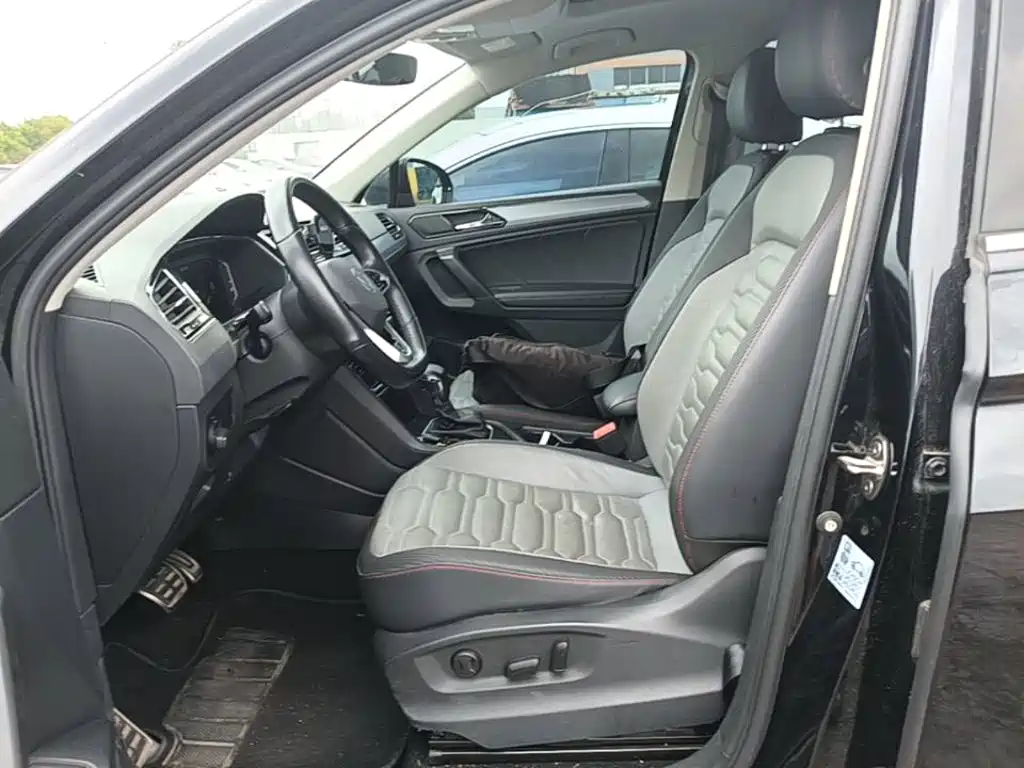 Volkswagen Tiguan X — миниатюра 15