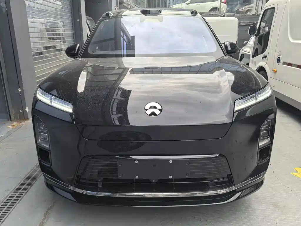 NIO ES8 2026 мест Executive Luxury
