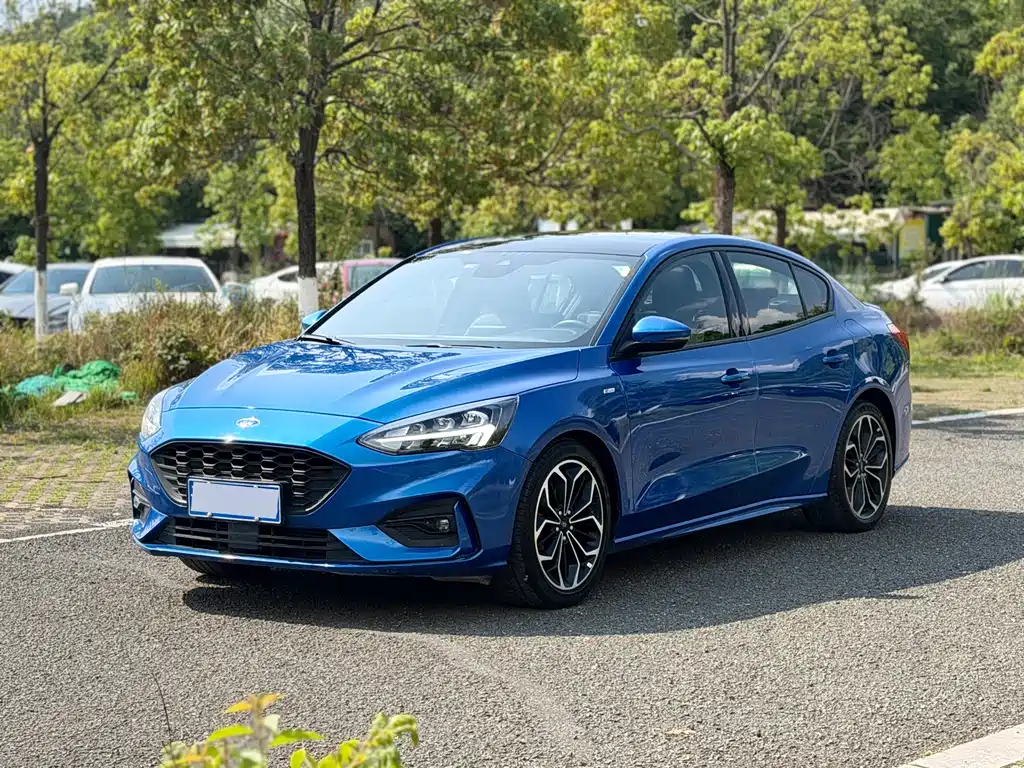 Купить Ford Focus