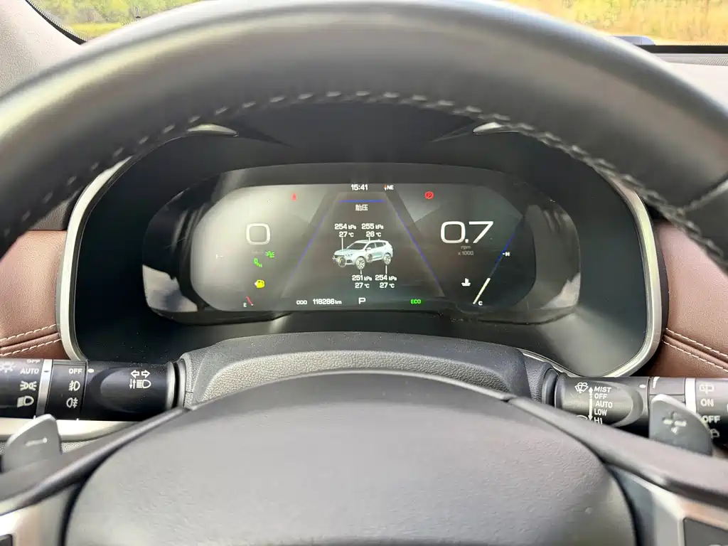 Wey Wey VV6 — миниатюра 18