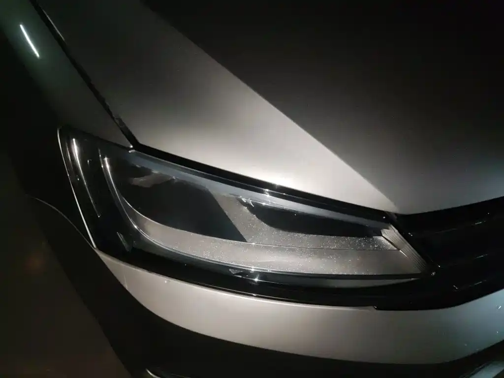 Volkswagen Sagitar — миниатюра 7