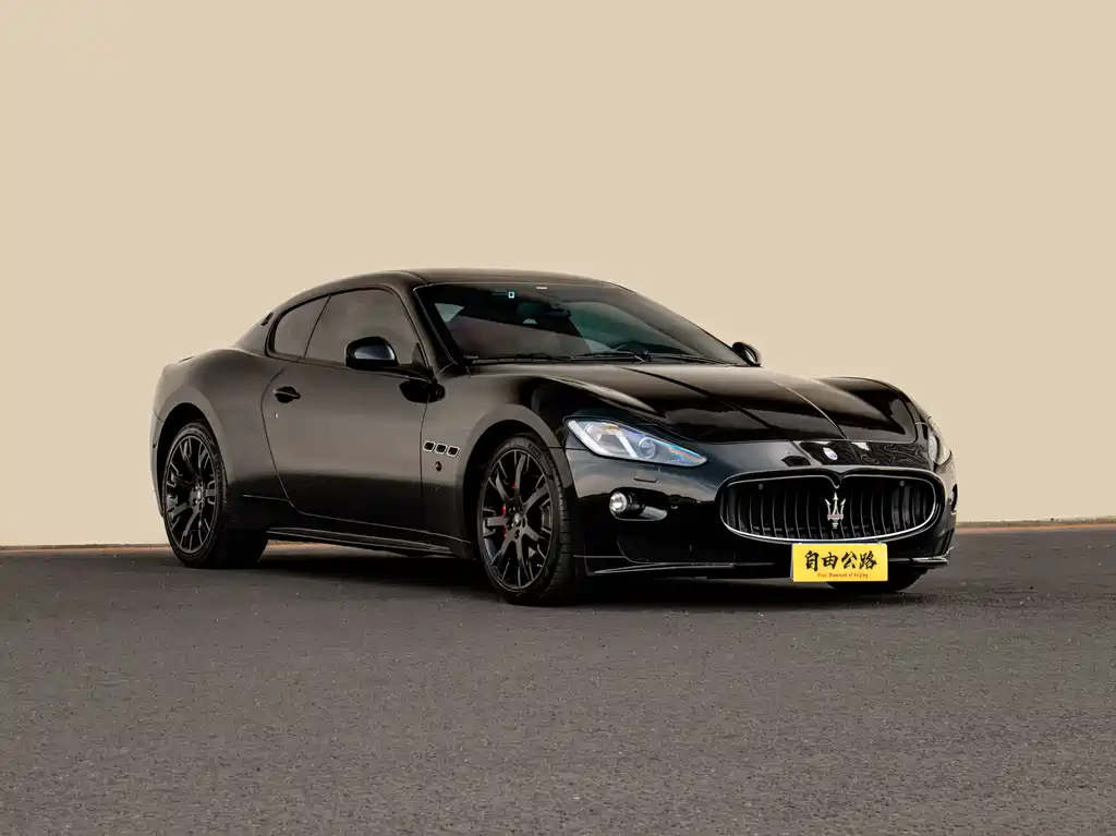 Maserati GranTurismo 2013 4.7L Sport Automatic