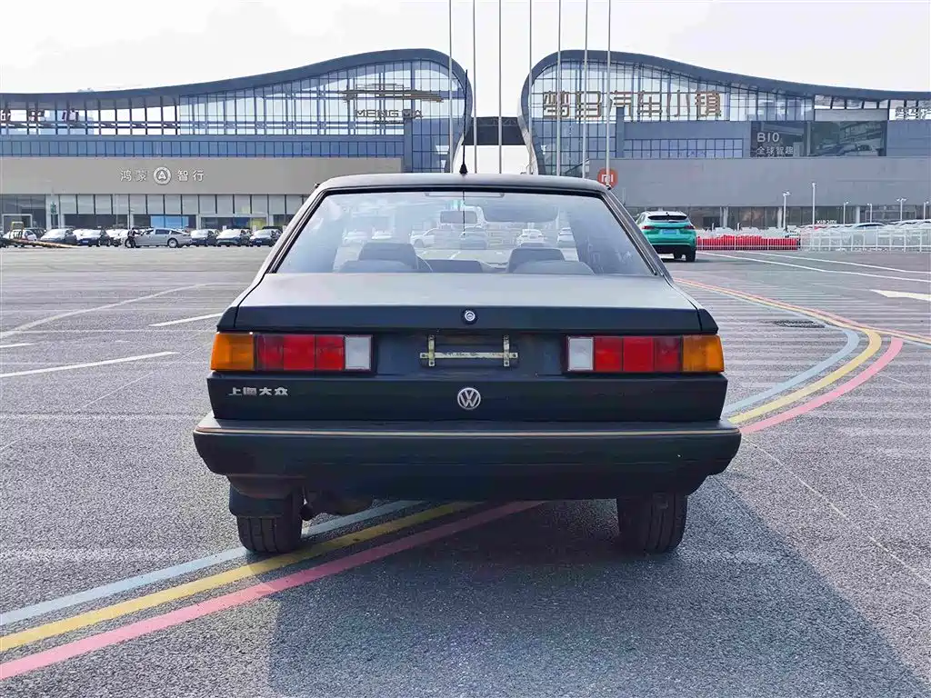 Volkswagen Santana Classic — миниатюра 5