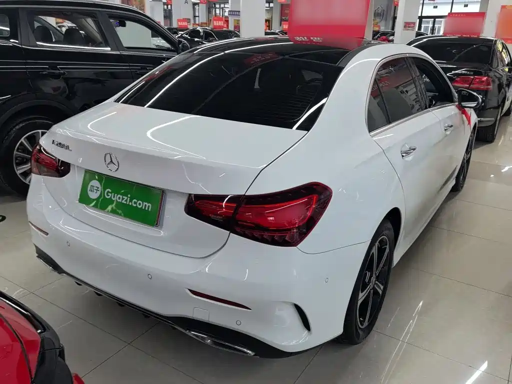 Mercedes-Benz A-Class — миниатюра 14