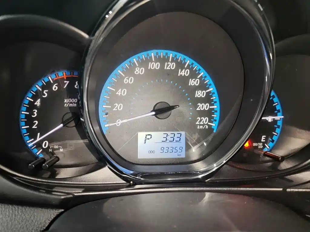 Toyota Yaris L — миниатюра 12