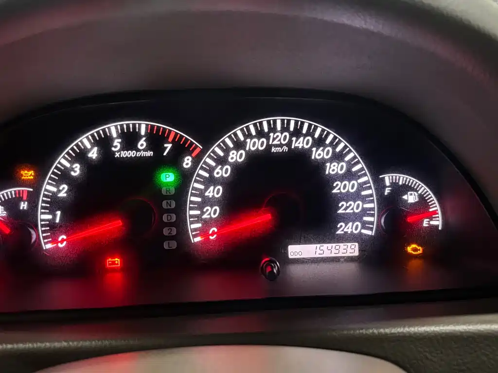 Toyota Camry — миниатюра 12