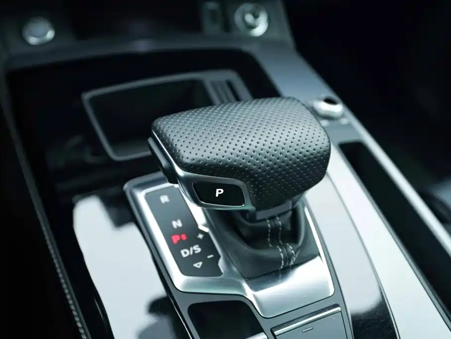 Audi Q5L — миниатюра 7