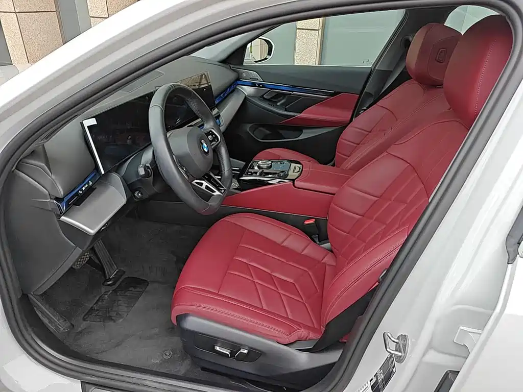 BMW 5 Series 5 2024 530Li Lead M Sport
