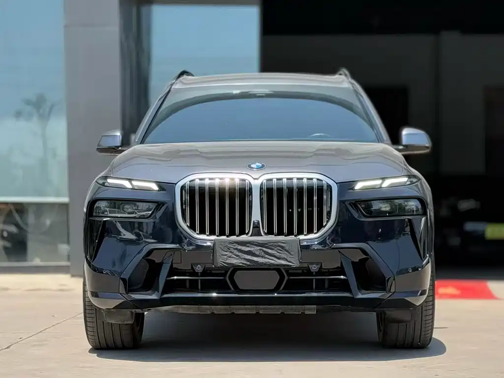 BMW X7 2023 xDrive40i Premium M Sport