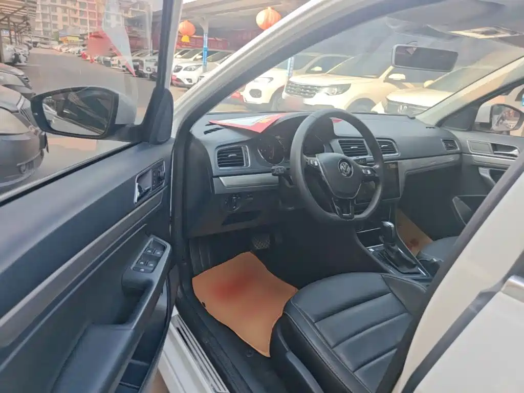 Volkswagen Lavida — миниатюра 16