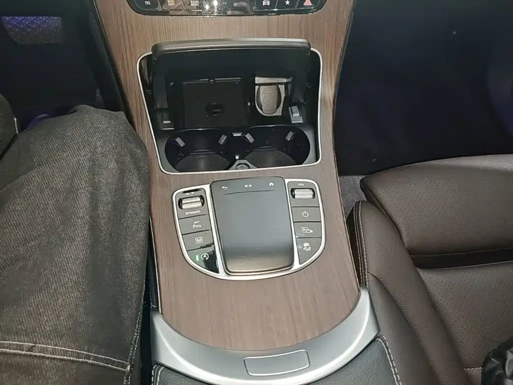Mercedes-Benz GLC — миниатюра 14