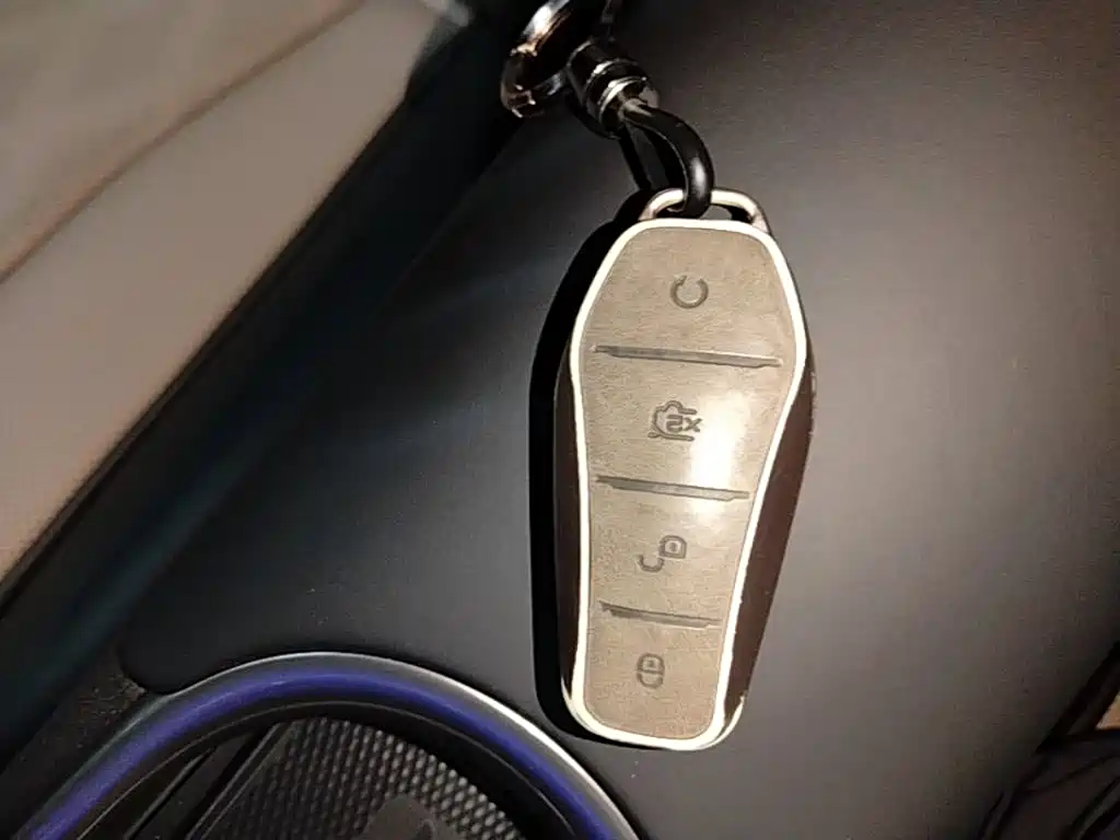 BYD Dolphin — миниатюра 9