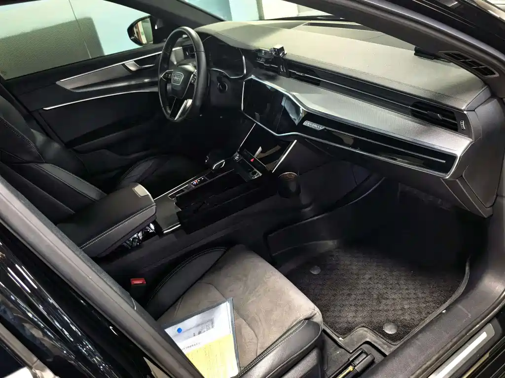 Audi A6L — миниатюра 10